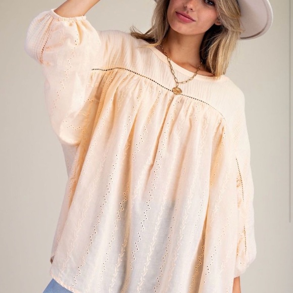 Easel Light Peach Eyelet Women's Blouse - Picture 2 of 6